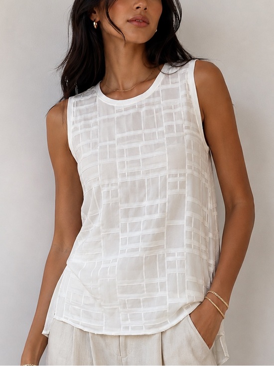Trouve Tops - Trouve White Geometric-Pattern Sleeveless Tank